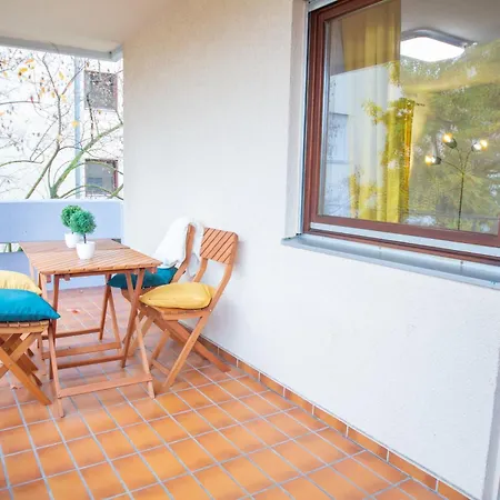Апартаменты Moderne In Talheim Mit Viel Platz, Grossem, Hellem Balkon Und Direkter Anbindung Zur A81 Talheim (Heilbronn)